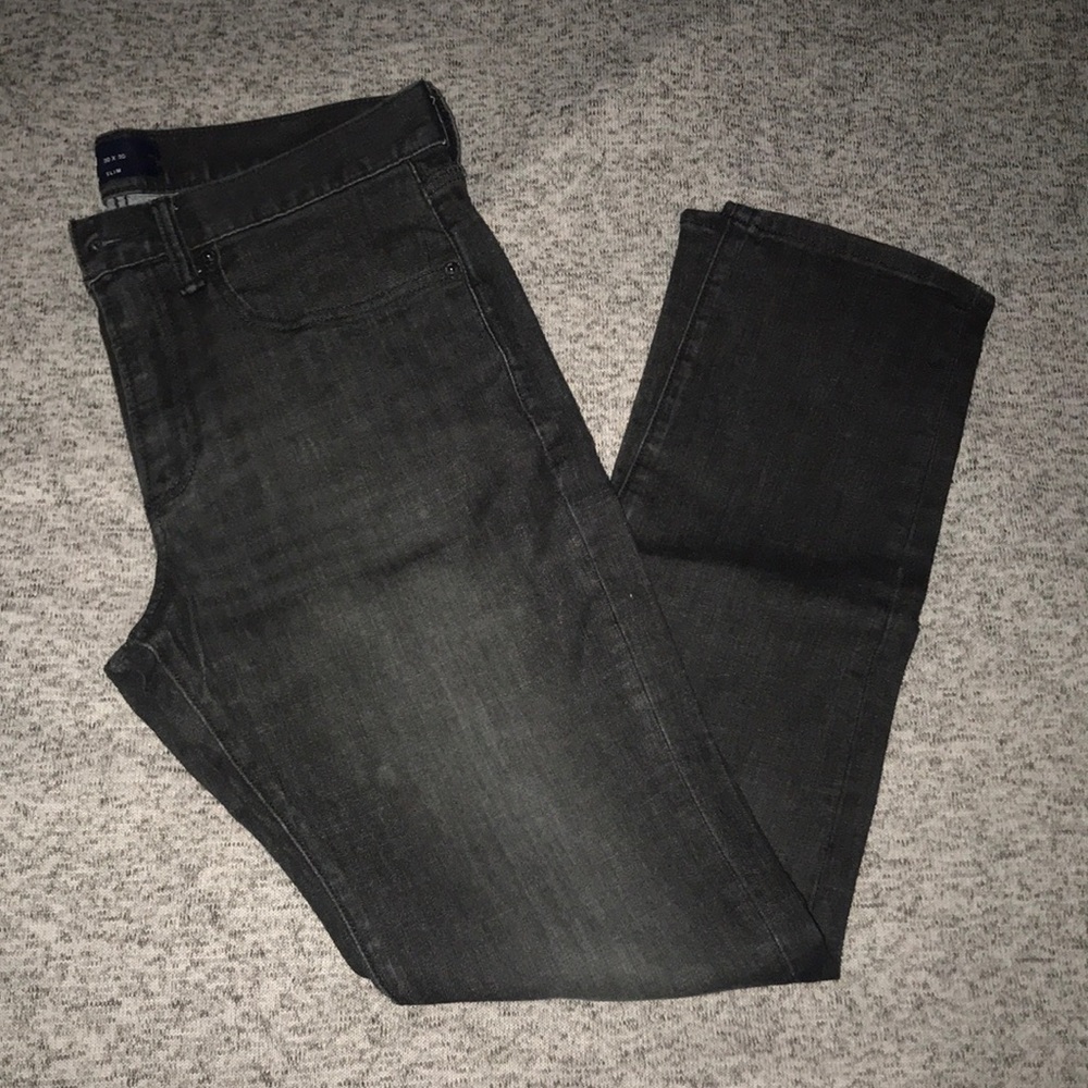 GAP Men’s Slim Fit Jeans